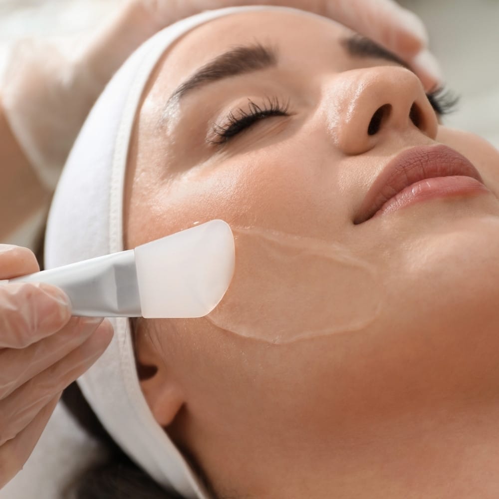 AlumierMD medical-grade chemical peel at Silkentouch